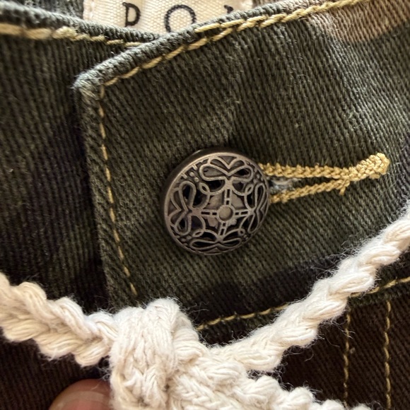 Camouflage Distressed Pants with Crochet Accents - Picture 9 of 12